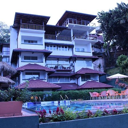 Kandyan Hotel Buitenkant foto