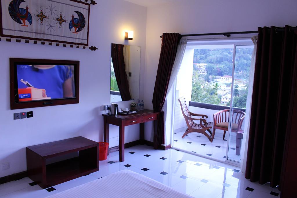 Kandyan Hotel Buitenkant foto