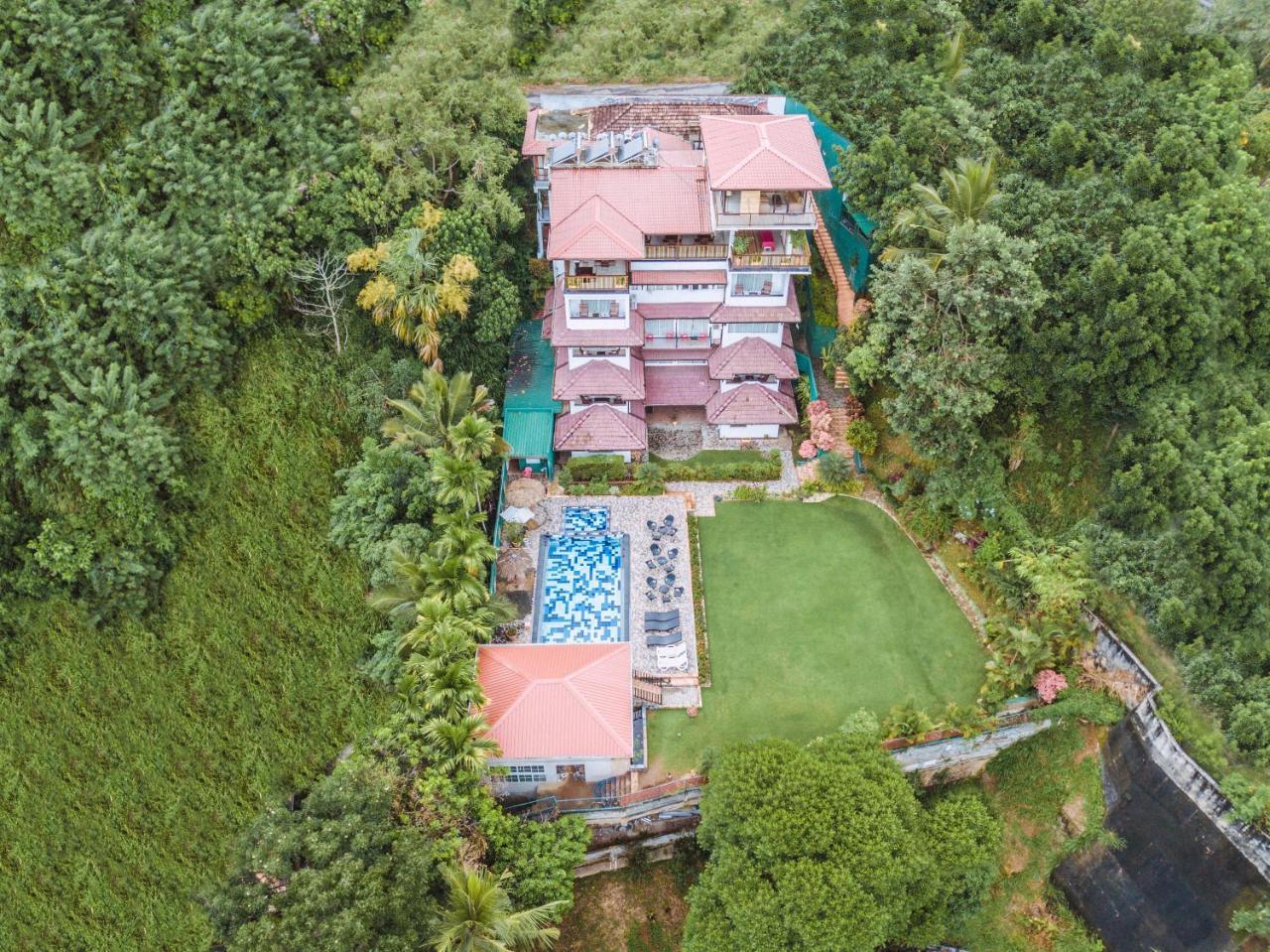 Kandyan Hotel Buitenkant foto